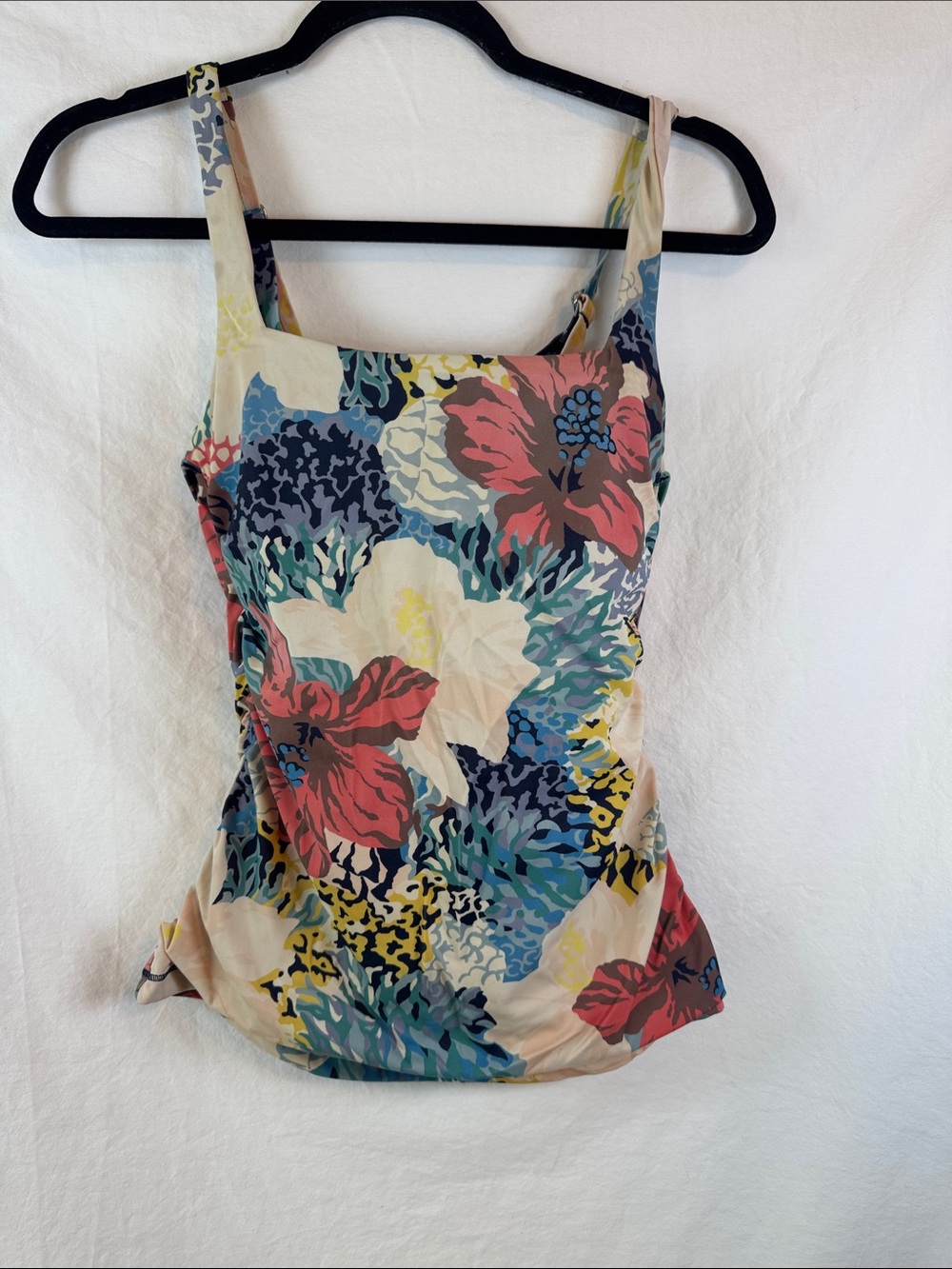 Athleta Swim Tank Top 34B/C